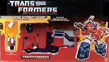 Transformers Generation 1 Optimus Prime (Powermaster) with HiQ