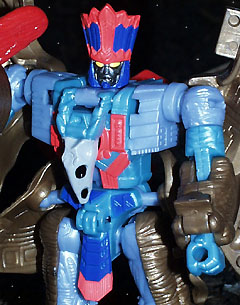 striker3.jpg (41089 bytes)