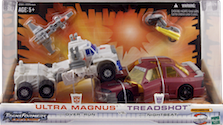 Universe Ultra Magnus vs. Treadshot (multi-store Exclusive)