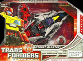 Transformers Universe Autobot Blaster